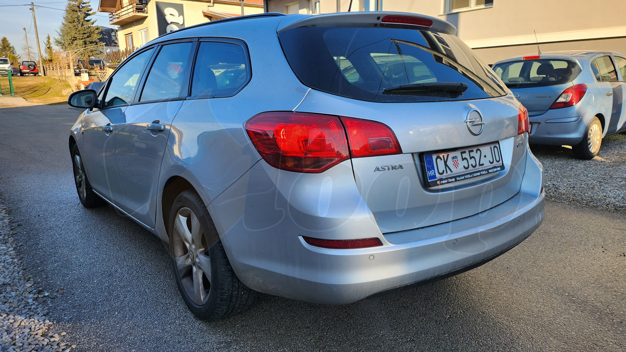 Opel Astra 1.7 CDTI / 2014 / ČK 552 JO