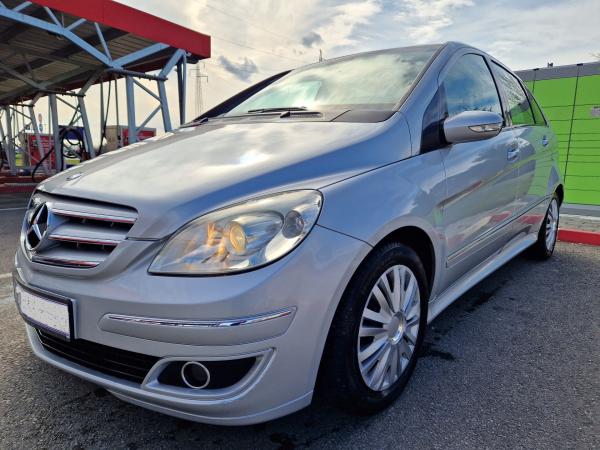 Mercedes B180 CDI ČK 320 JZ