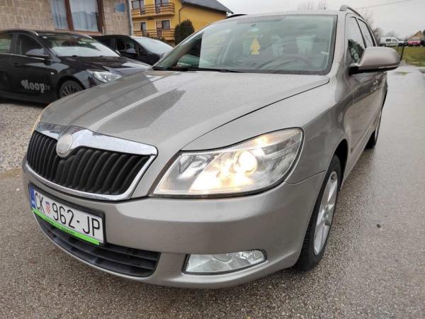 Škoda Octavia combi 1.6 TDI ČK 962 JP